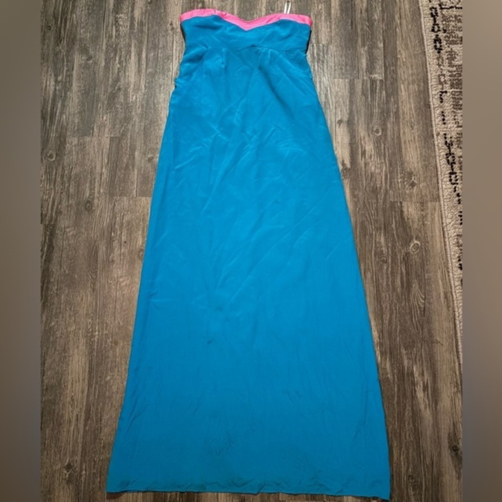 By SMITH NEWYORK -  blue and Pink Dress size 4 
100 silk